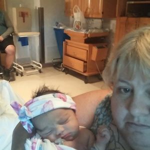 Meet your Posher, Dena